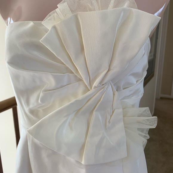 Whit new with tag dress. - Picture 4 of 5